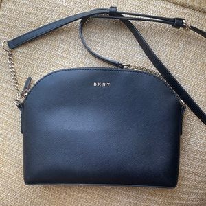 SOLD- DKNY crossbody Black
